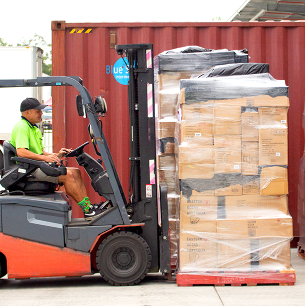 Unloading 2 Unloading Pallets